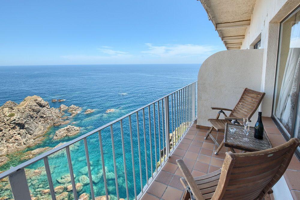Capsasalbegur74 Terraza Sobre Mar Piscina Del Mar Apartment Exterior photo